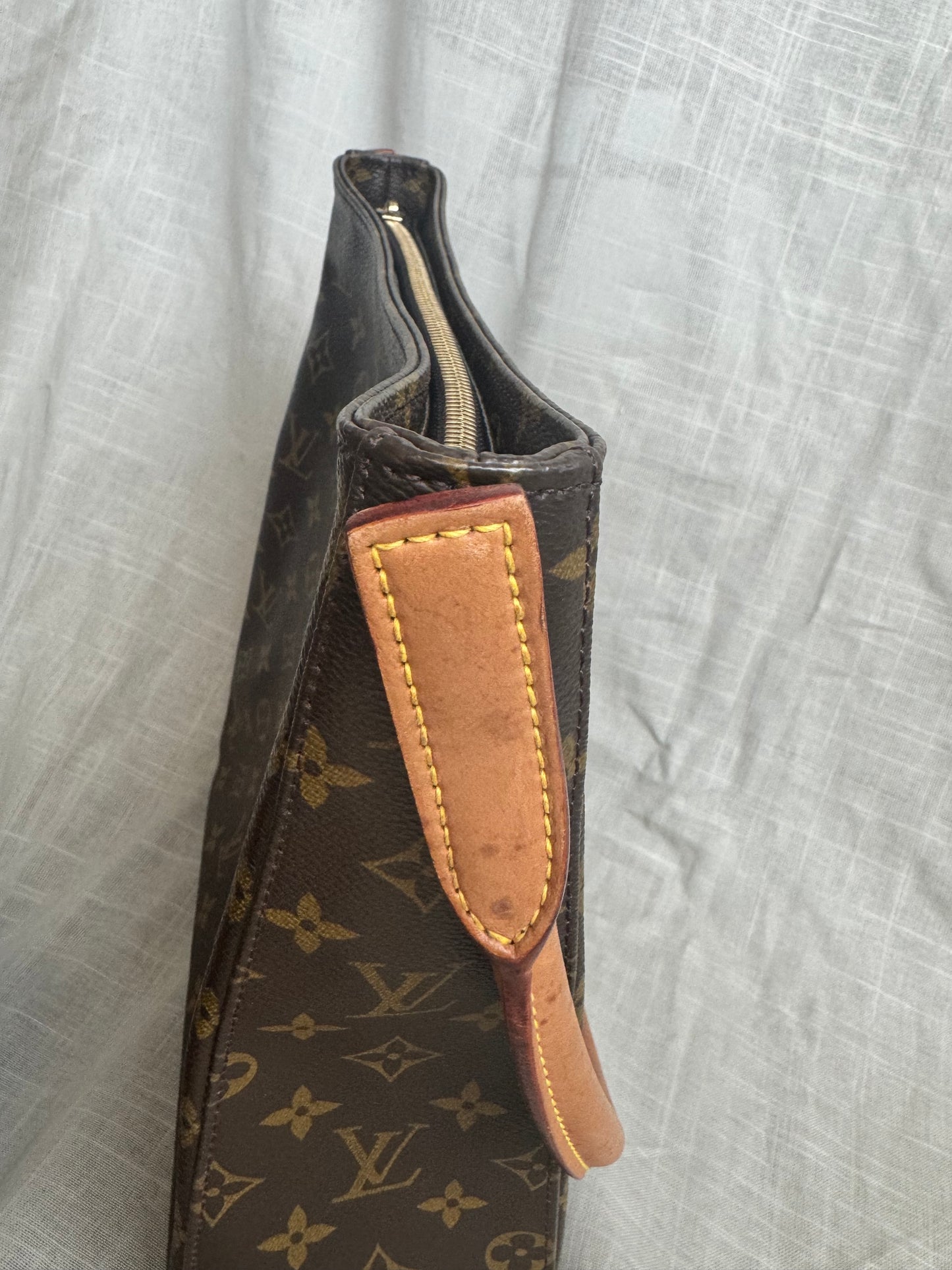 Louis Vuitton Looping GM