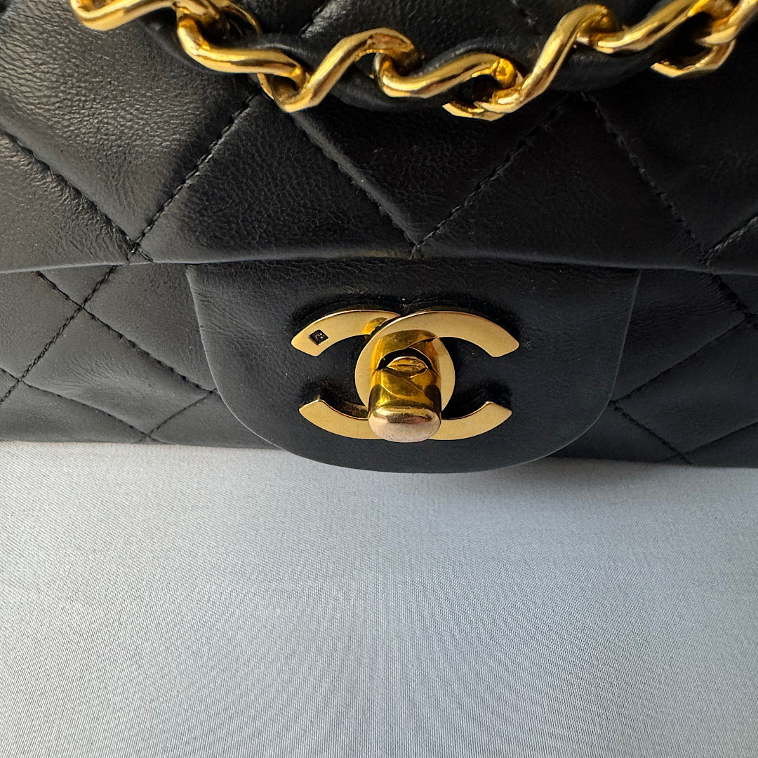 Chanel Classic Double Flap Bag Medium