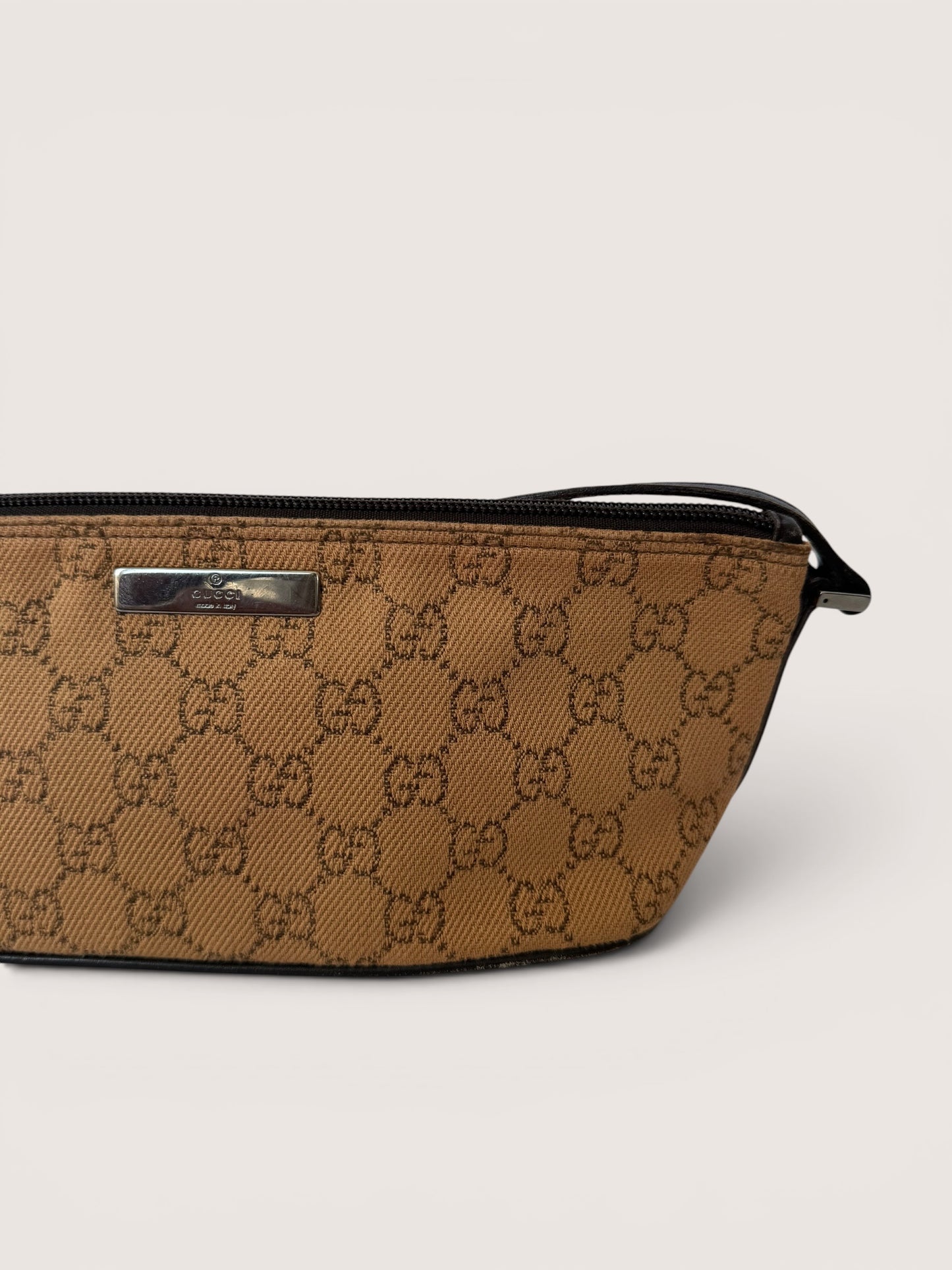 Gucci Boat Bag - GG Supreme Monogram Fabric