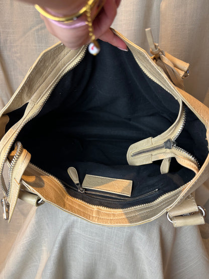 Balenciaga The City Bag Beige