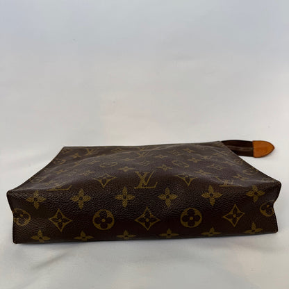 Louis Vuitton Toilettas 26 – Monogram Canvas