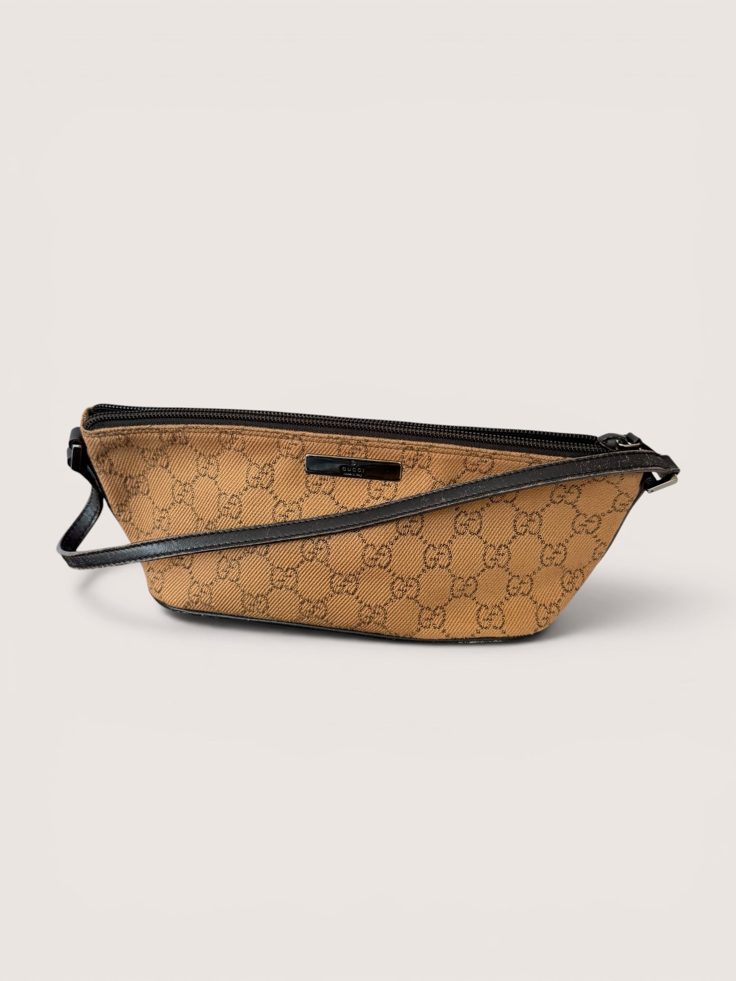 Gucci Boat Bag - GG Supreme Monogram Fabric