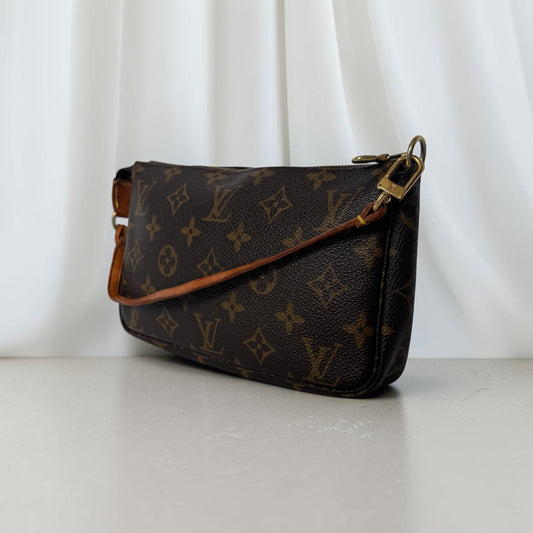Louis Vuitton Pochette Accessoires