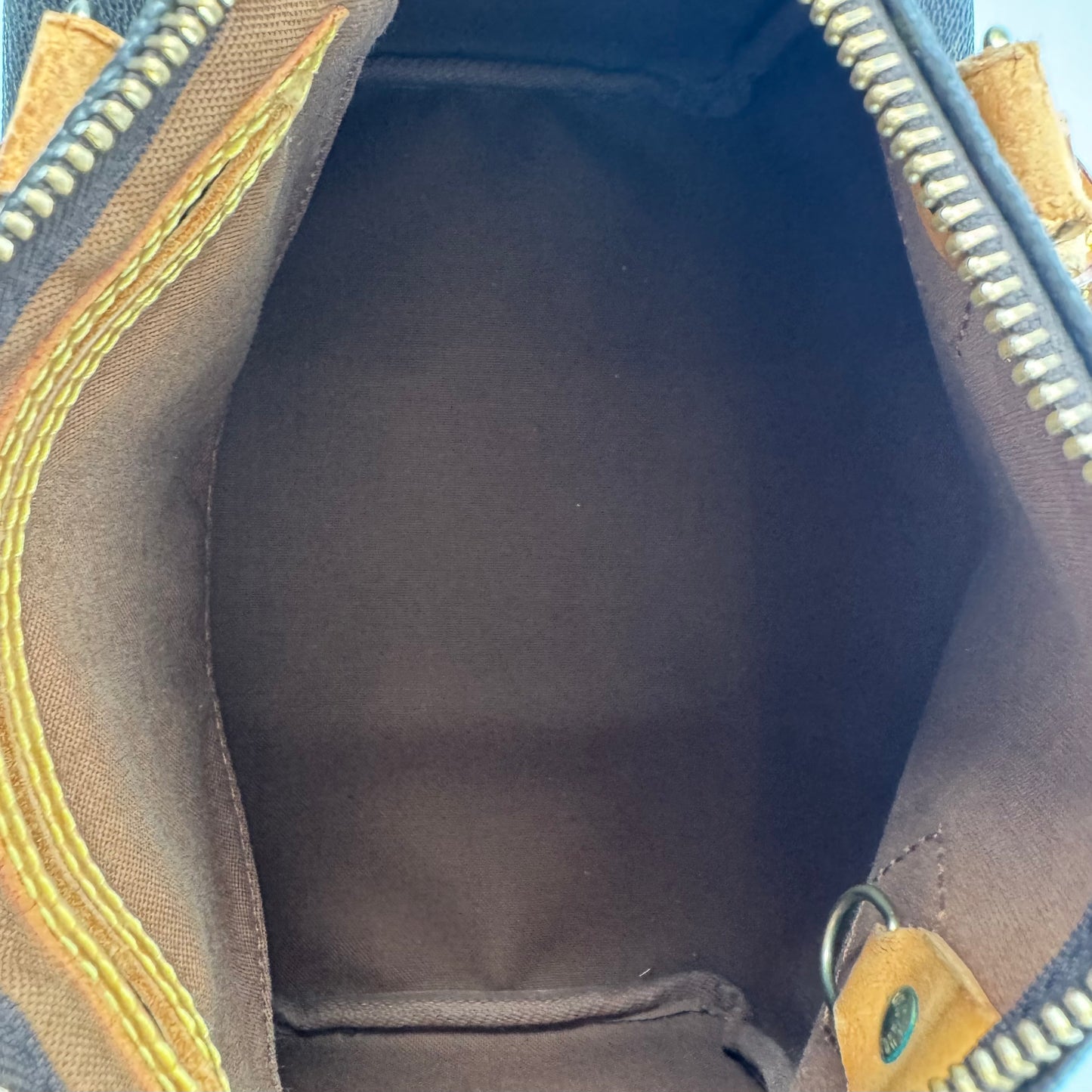 Louis Vuitton Speedy 25