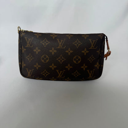 Louis Vuitton Pochette Accessoires